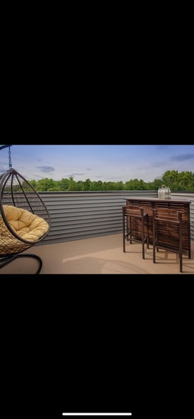 Private Rooftop Terrace - 458 W Tremont Ave