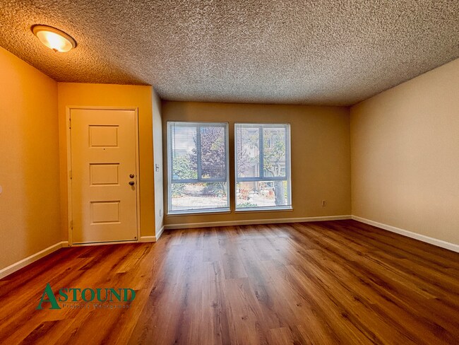 Building Photo - 1206 Marionola Way