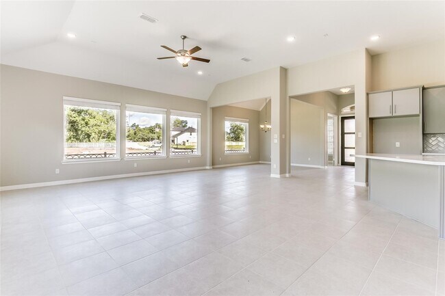 Building Photo - 4227 Carol Ridge Dr
