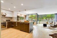 Building Photo - 420 Mission Bay Boulevard North