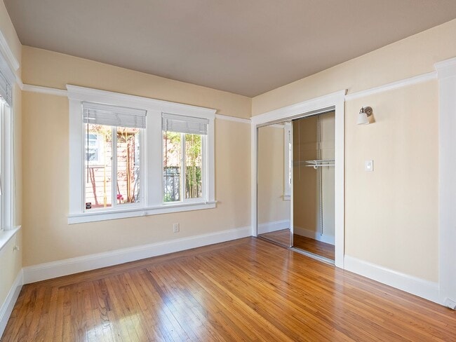 Building Photo - Updated single family home