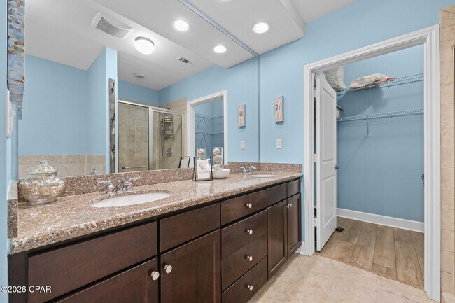 Building Photo - 8700 Front Beach Rd