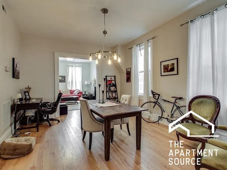 Building Photo - 1938 N Halsted St