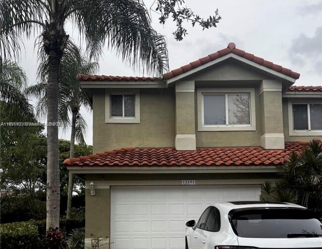 Building Photo - 12591 NW 57th Pl