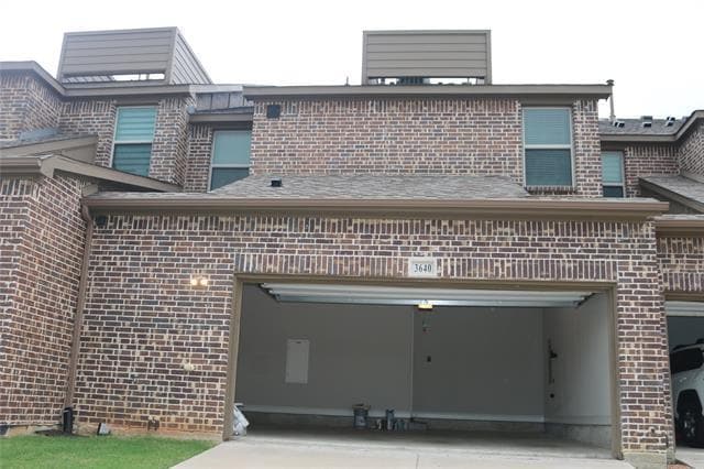 Building Photo - 3640 Fuchsia Dr