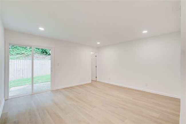 Building Photo - 510 Northridge Crossing Dr