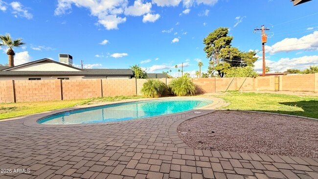 Building Photo - 3919 N 85th St