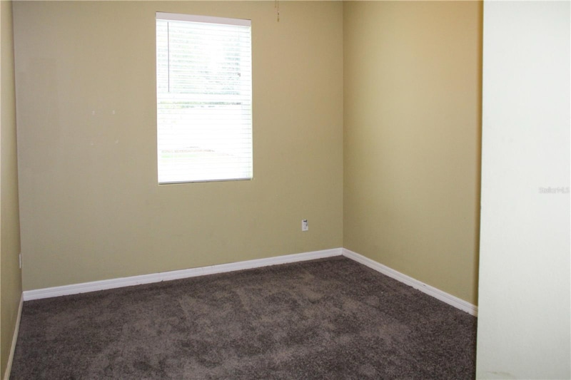 Building Photo - 2572 Limerick Cir