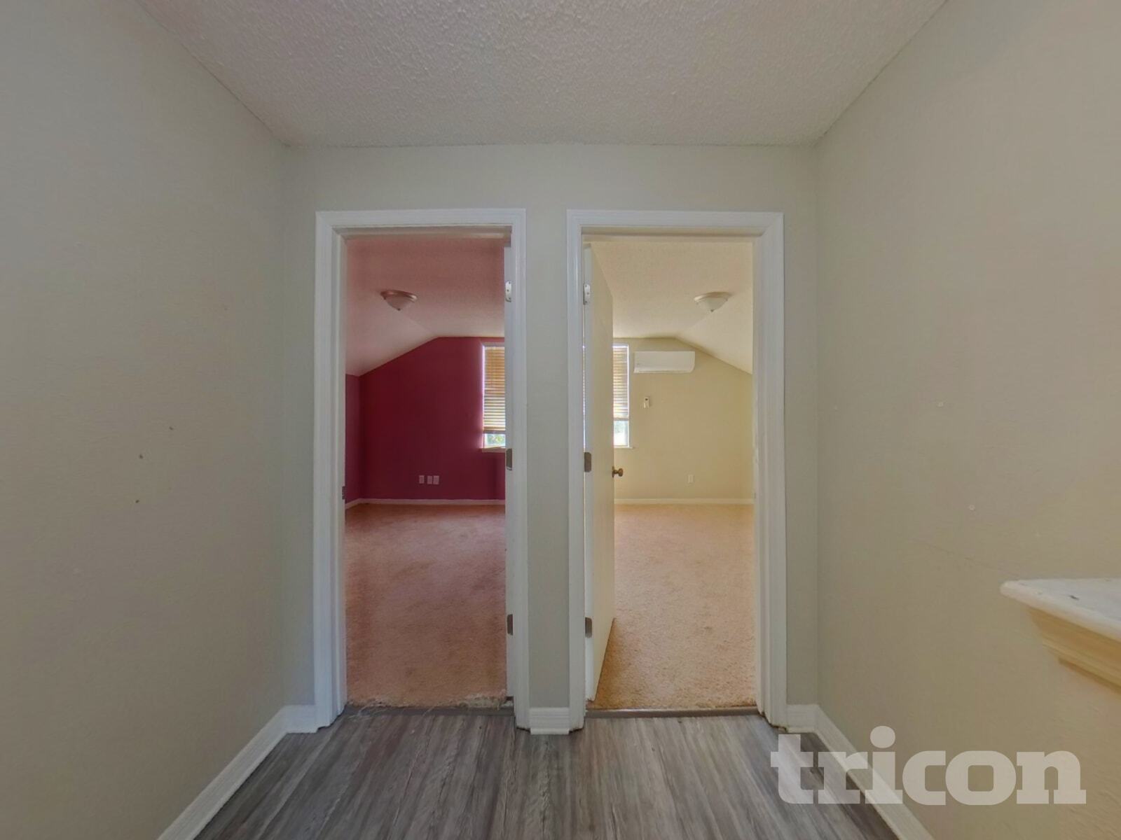 Building Photo - 1930 Bluets Ct