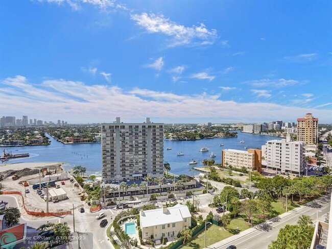 Building Photo - 101 S Fort Lauderdale Beach Blvd
