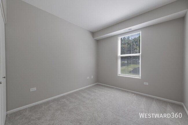 Building Photo - 24821 Gates Ct