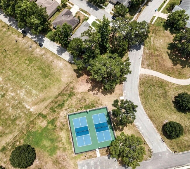Building Photo - 17589 Garsalaso Cir