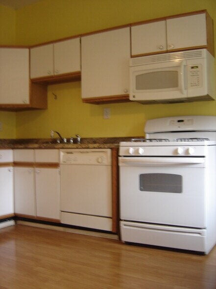 Building Photo - 3618 11th St NW