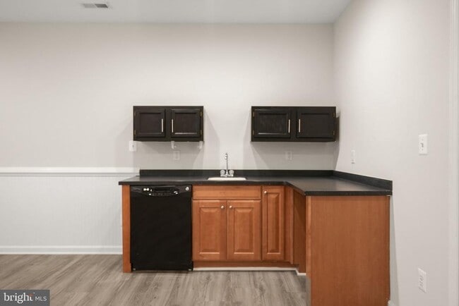 Building Photo - 8857 Yellow Hammer Dr
