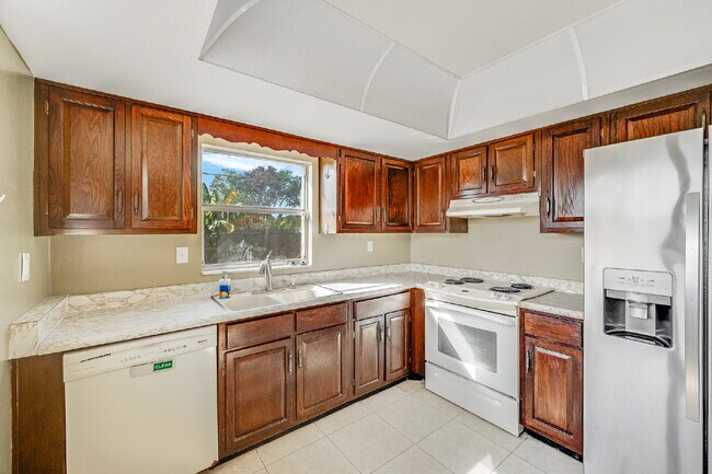 Building Photo - 3BR/2BA Single-Family Home in Quiet Melbourne Cul-de-Sac