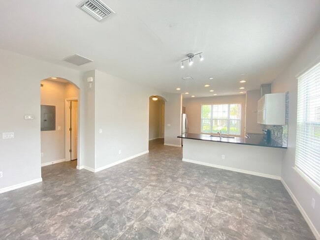 Building Photo - 7255 Shadeview Alley