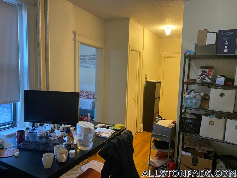 Building Photo - 1148 Commonwealth Ave