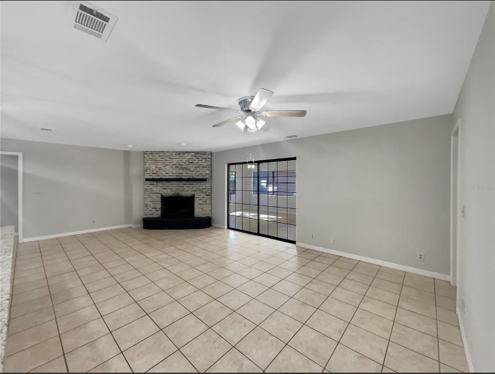 Building Photo - 236 Longhorn Dr