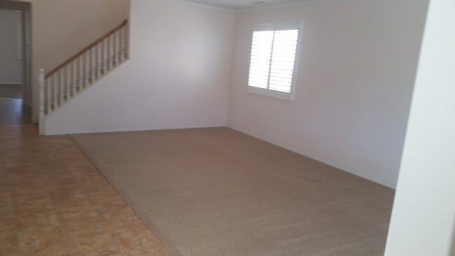 Building Photo - 31990 Oregon Ln