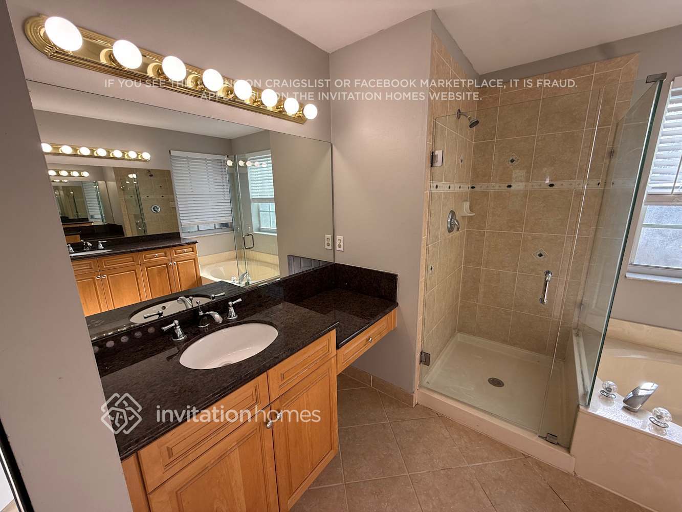 Building Photo - 1231 Oakwater Dr