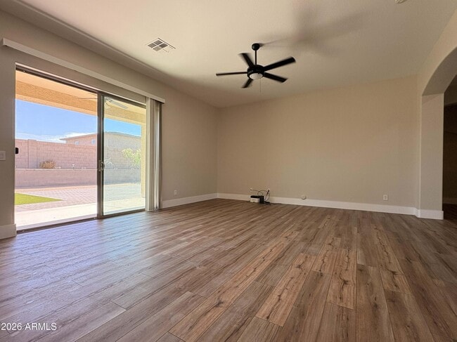 Building Photo - 13031 W Stella Ct