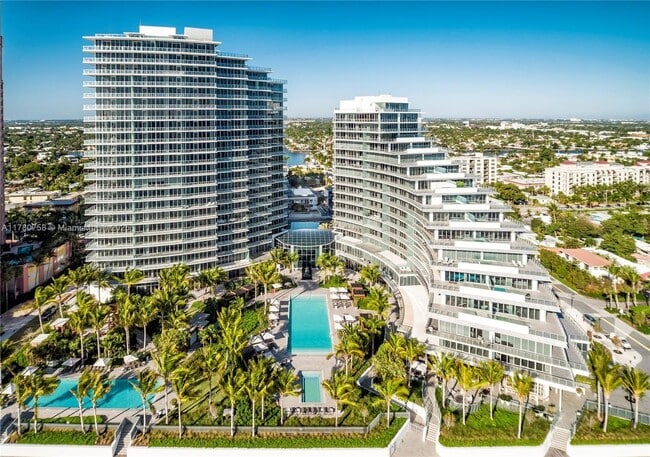 Building Photo - 2200 N Ocean Blvd