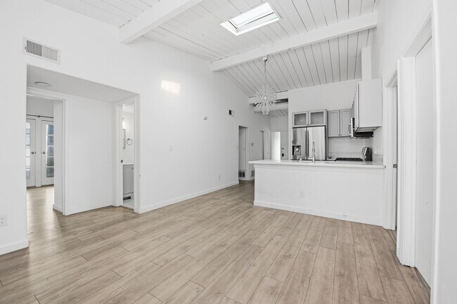 Building Photo - 4955 Baja Ct