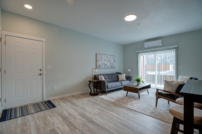 Building Photo - Colima Apartments