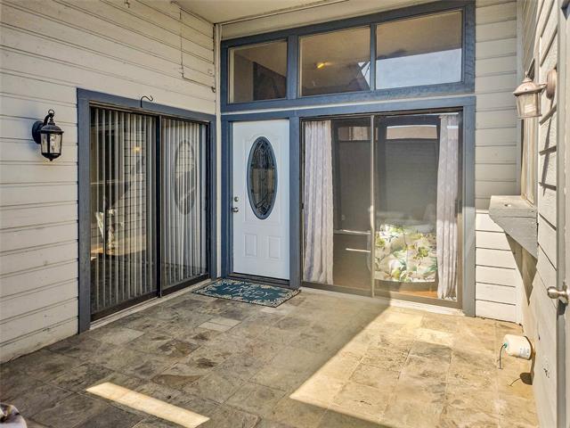 Building Photo - 606 Bellaire Dr