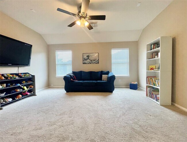Building Photo - 33010 Greenfield Forest Dr