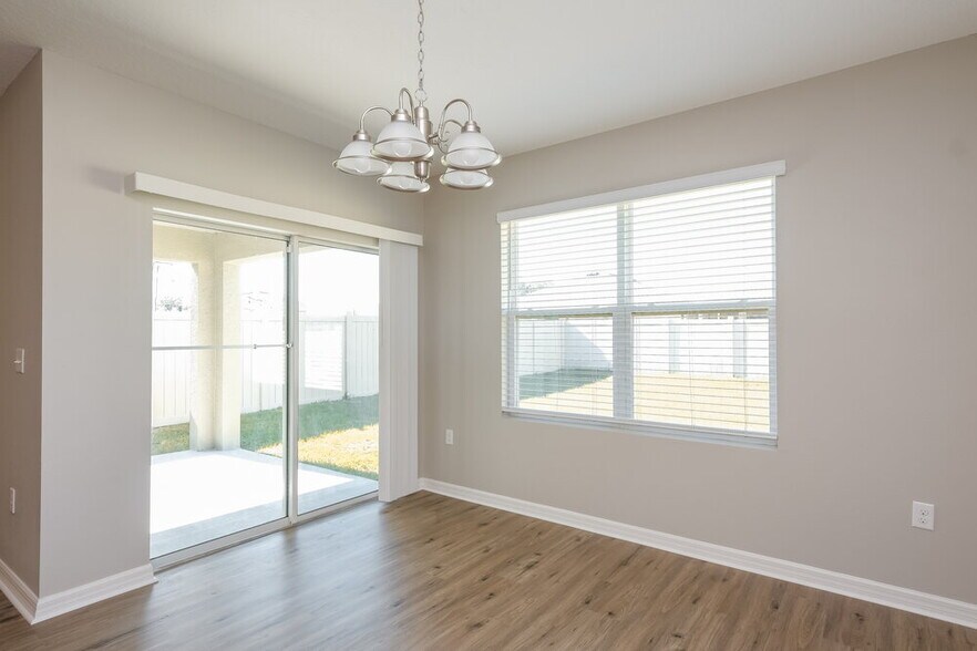 Building Photo - 10006 Warm Stone St