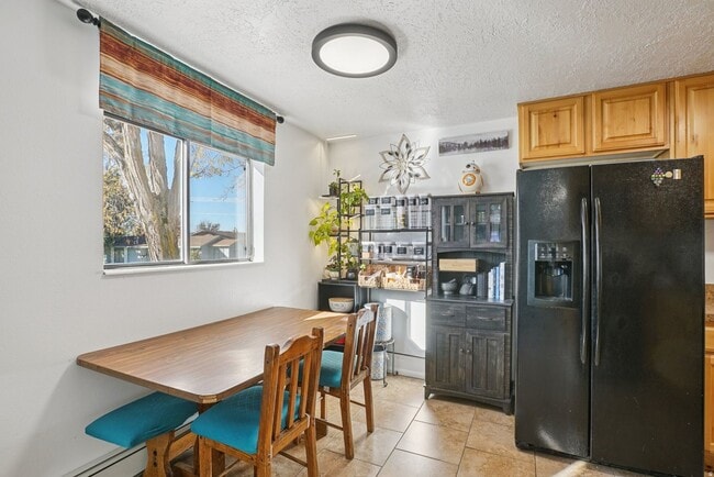 Building Photo - Springville Condo with Updated Kitchen, Deck & Creekside Setting