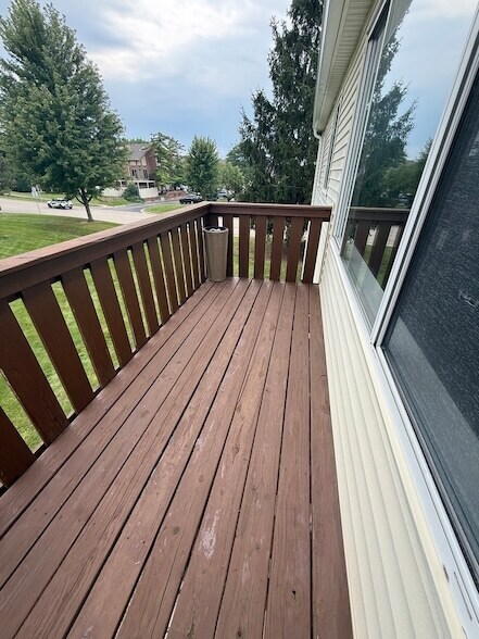 Building Photo - 673 Thorntree Ct