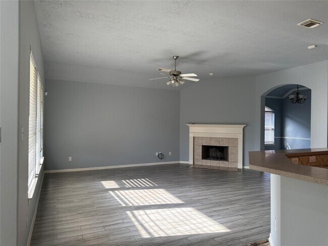 Building Photo - 7307 Slippery Elm Ln
