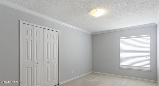 Building Photo - 13031 Chets Creek Dr N