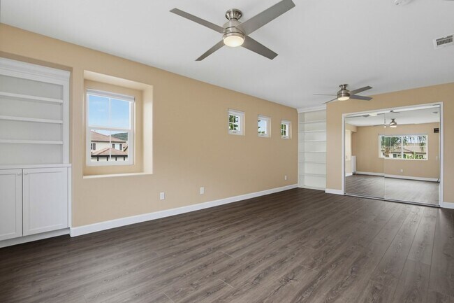 Building Photo - 3239 Canyon View Dr