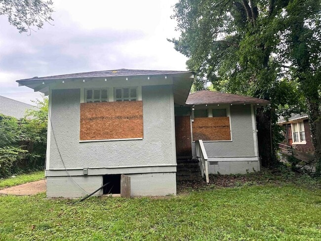 Building Photo - 1683 Walker Ave
