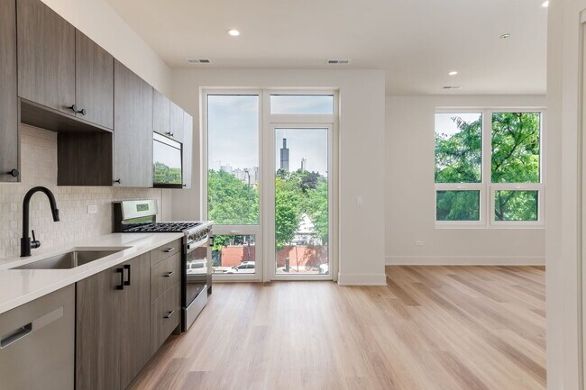 Building Photo - 224 S Ashland Ave