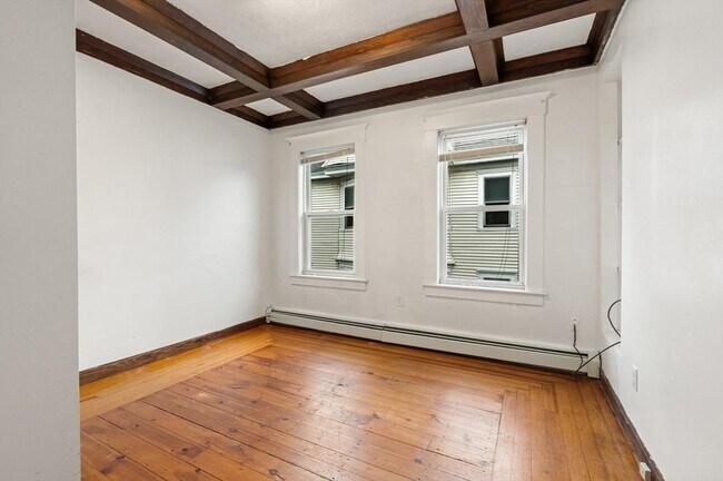 Building Photo - 69 Nesmith St