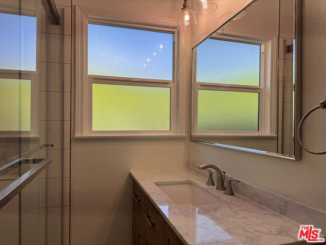 Building Photo - 12001 Sylvester St