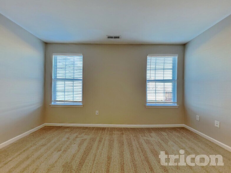 Building Photo - 42 Folkstone Ct