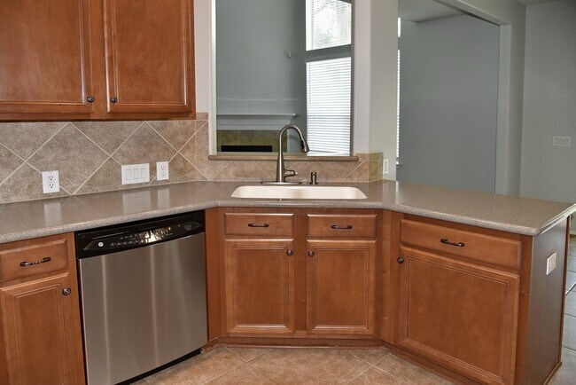 Building Photo - 13600 Breton Ridge St