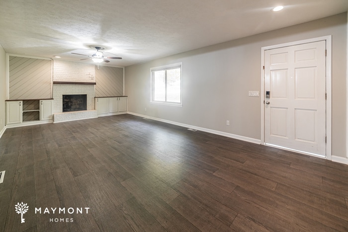 Building Photo - 25 Hyde Cir