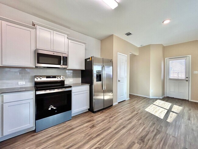 Building Photo - Move-In Ready 3-Bed, 2-Bath Home in Jarell