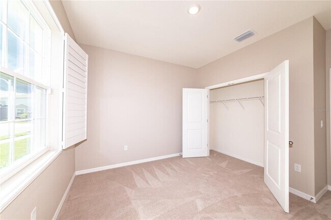 Building Photo - 16619 Mooner Plank Cir