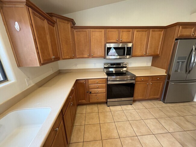 Building Photo - Vail School District Beauty