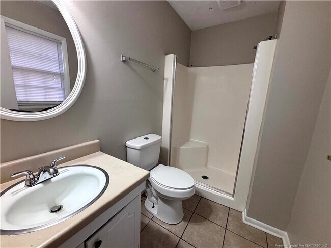 Building Photo - 1502 Diplomat Dr