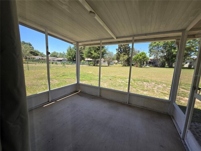 Building Photo - 11112 SW 78th Ave