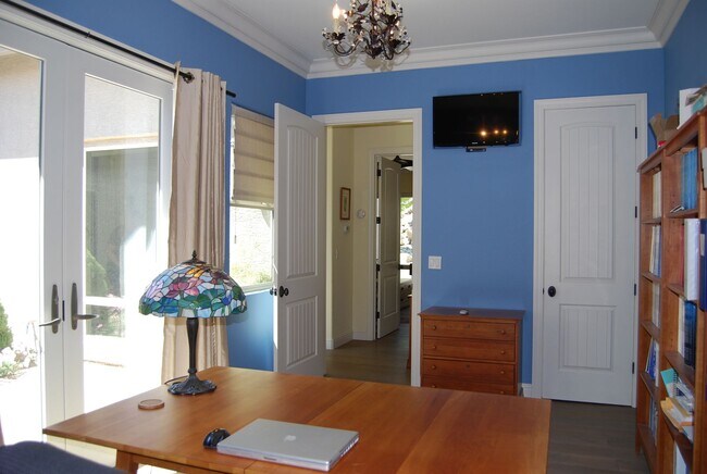 Building Photo - Single Level Home in Mountaingate