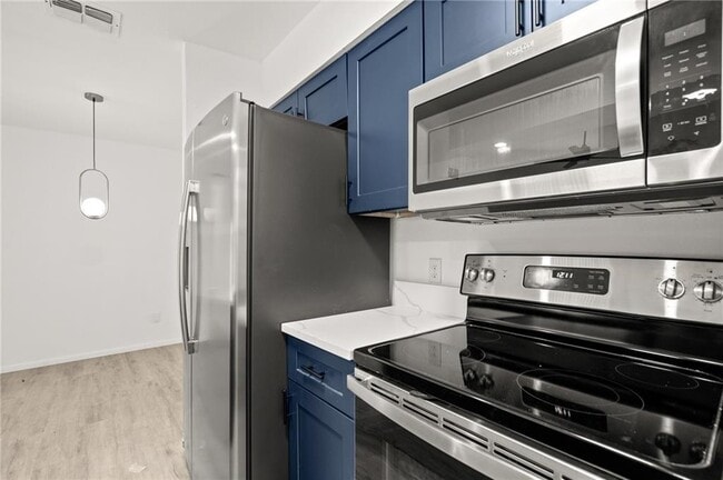 Building Photo - 5011 Cape Verde Cove